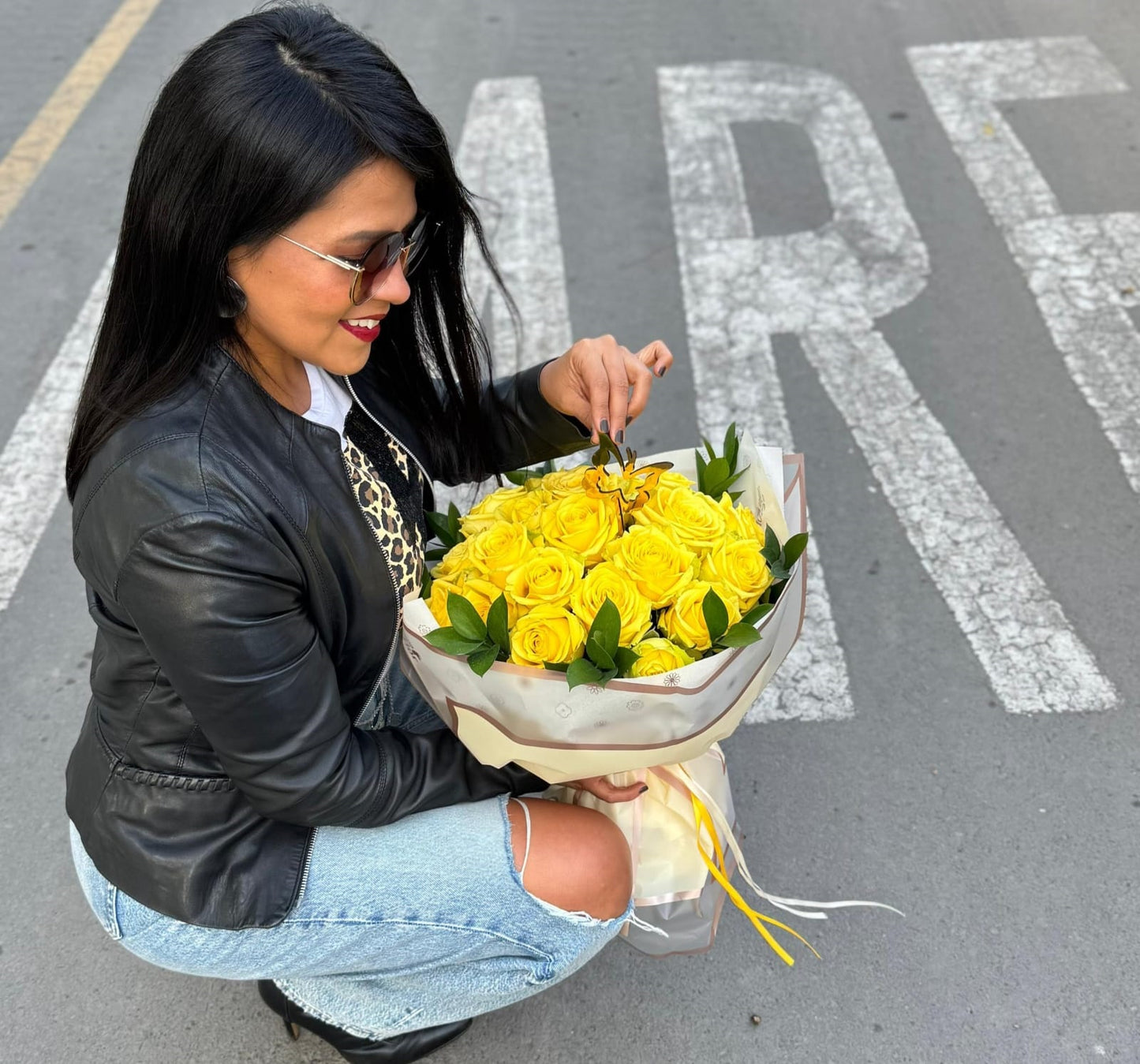 Ramo con rosas amarillas