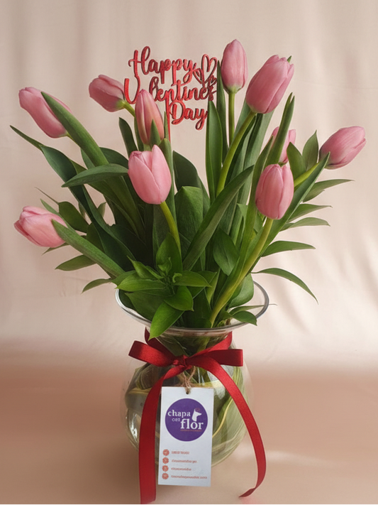 Arreglo con 10 tulipanes rosados