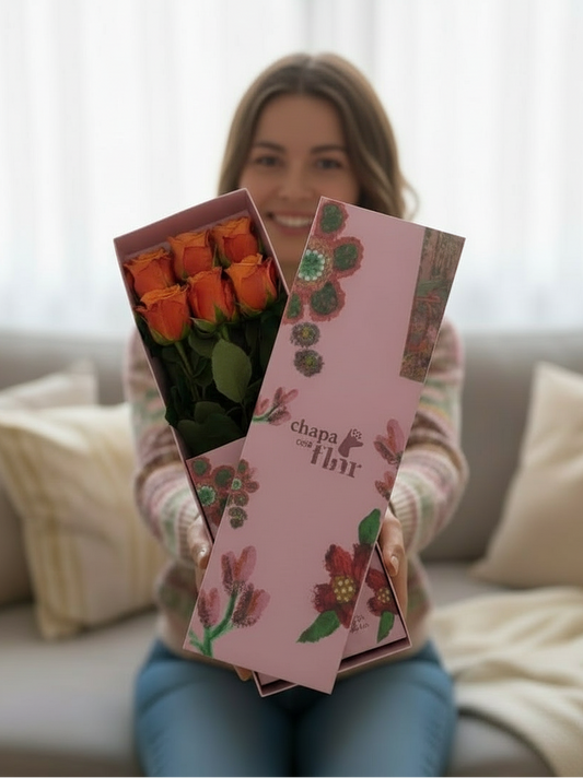 Box Premium con 6 rosas naranjas coral