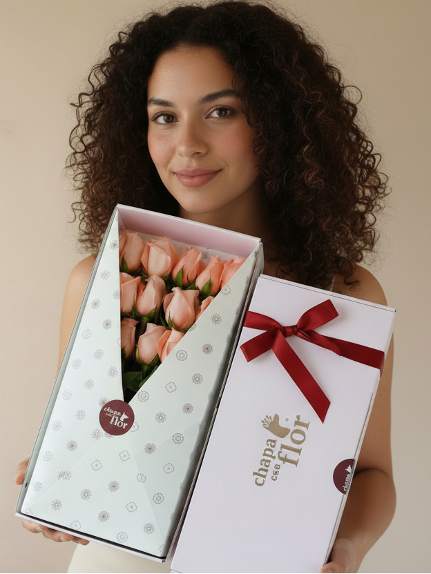 Box Premium con 12 rosas rosadas