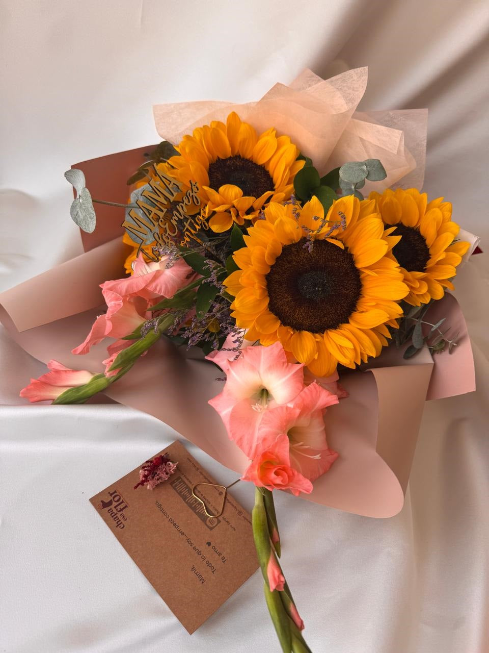 Ramo Alegría con 6 Girasoles | Edición Mamá