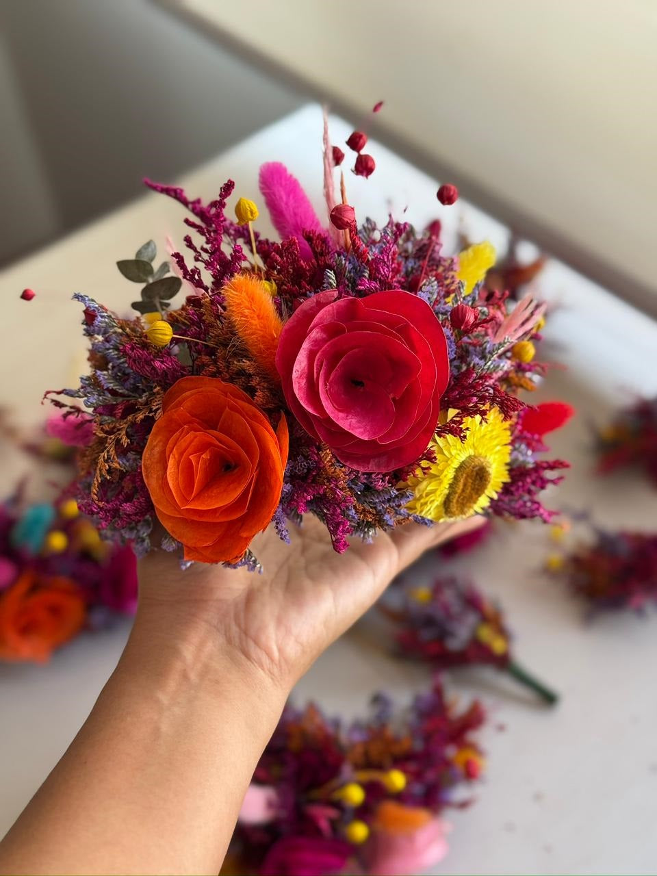 Tiara temática Frida Kahlo flores secas halloween