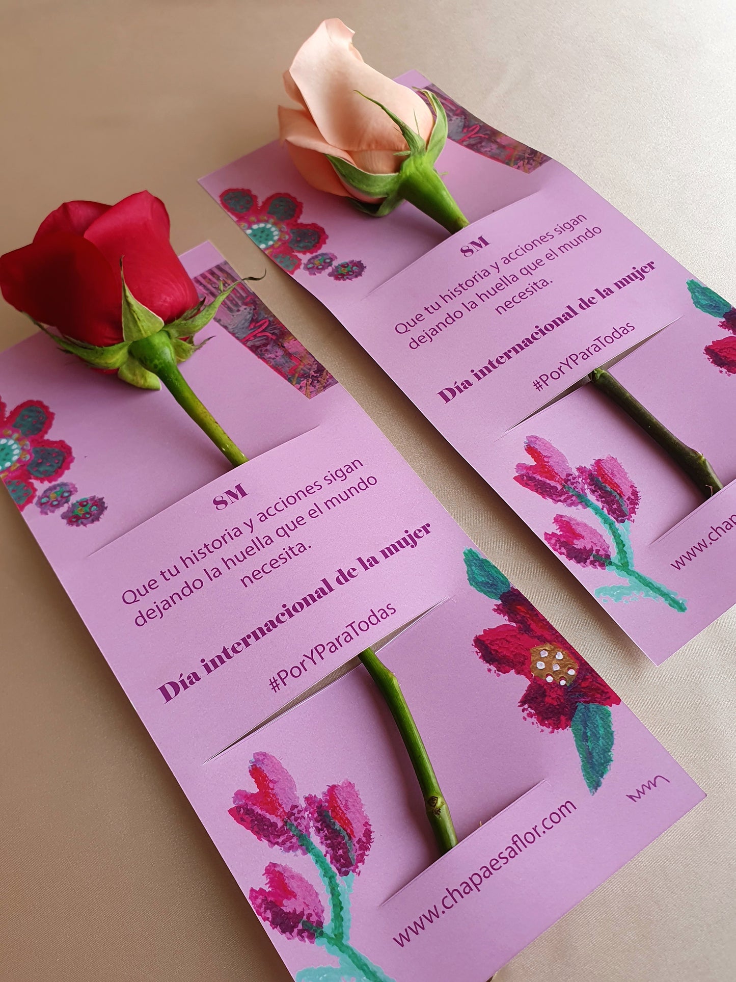 Pack de 3 Rosas con pieza artística Día de la Mujer