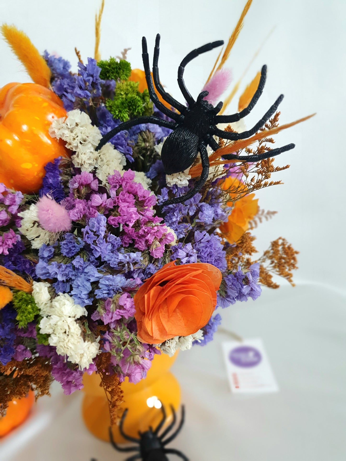 Arreglo Halloween de flores secas